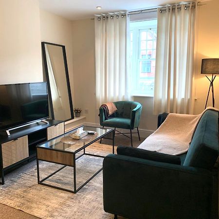 Entire Apartment Tonbridge Centre Eksteriør bilde